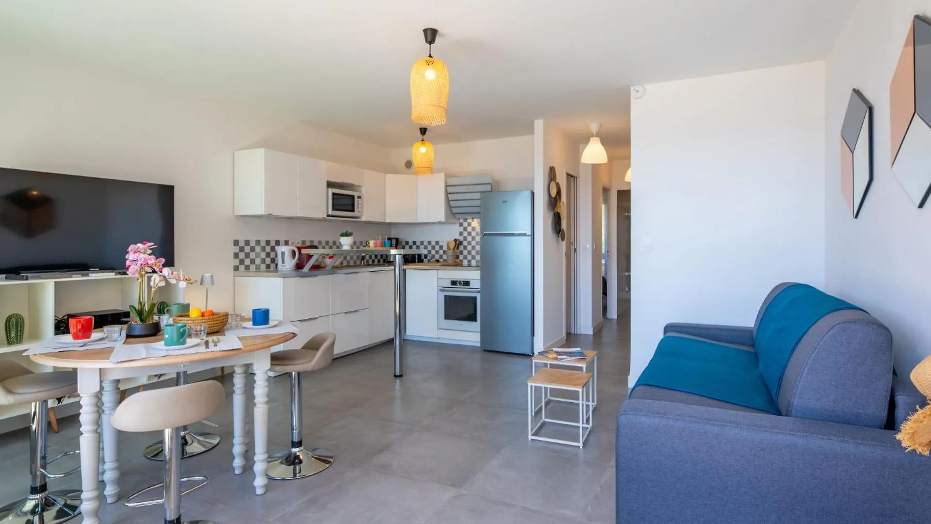 Apartment Le Grand Large-6 By Interhome Sainte-Maxime